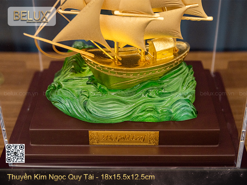 Mô hình thuyền kim ngọc quy tài dát vàng&nbsp;